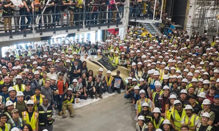 Pabrik Tesla Di Amerika Serikat Mulai Produksi Cybercab Pertama