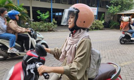 Pentingnya Penggunaan Helm Saat Berkendara! Ini Faktanya!