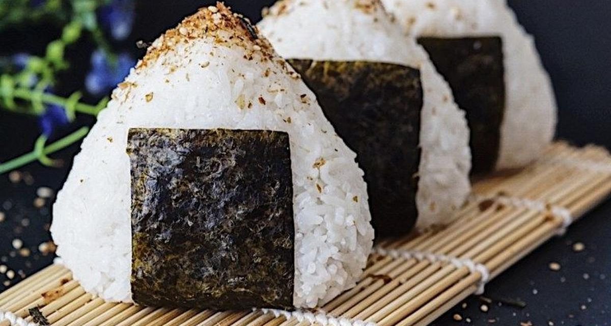 Rahasia Kelezatan Onigiri Instan Yang Menggoda Selera Makan