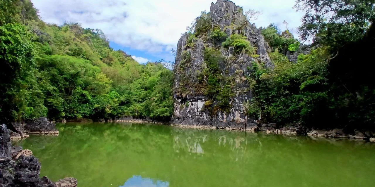 Kolam Air Limbong : Pesona Alam Air Hijau Di Sulawesi Selatan
