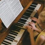 Hobi Bermain Piano Banyak Manfaat Dan Berkembang Jadi Karir